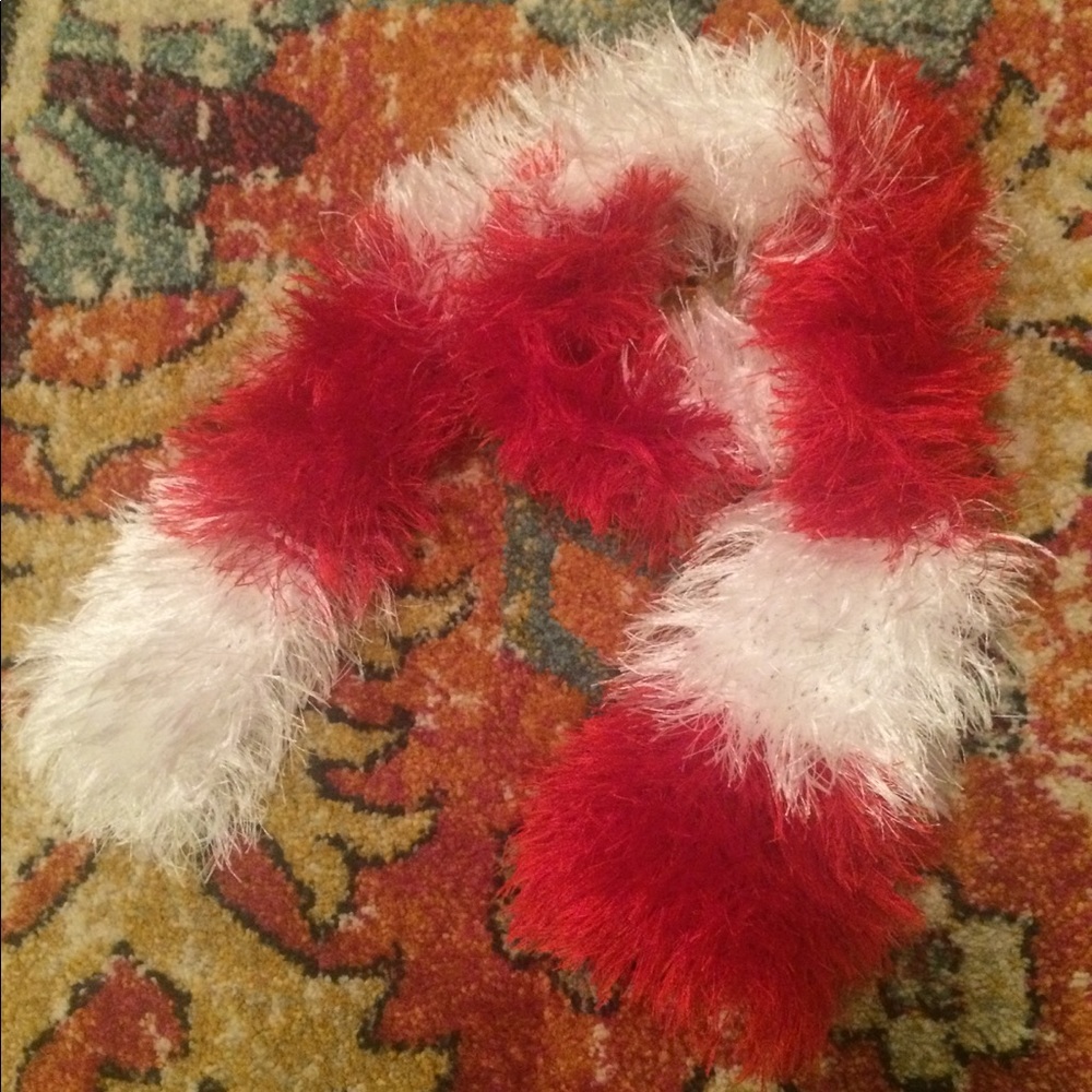 Red & White fluffy scarf